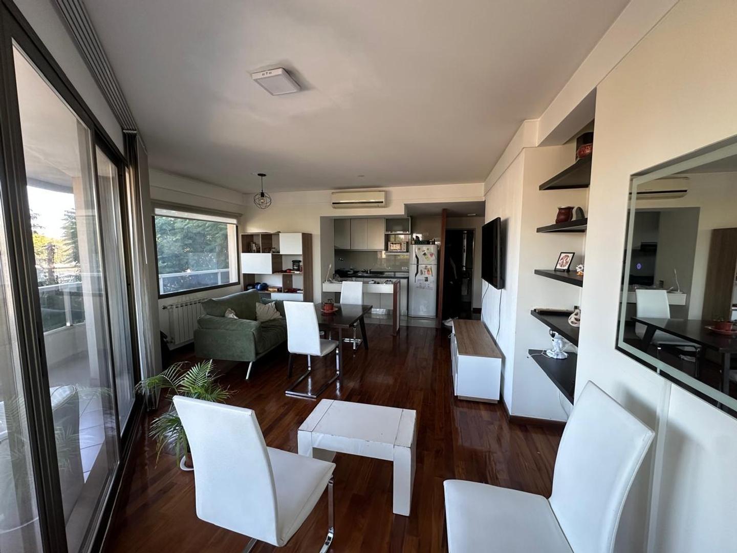 Foto de VENTA DEPARTAMENTO 3 AMBIENTES CON BALCON TERRAZA - MORENO, imagen 1