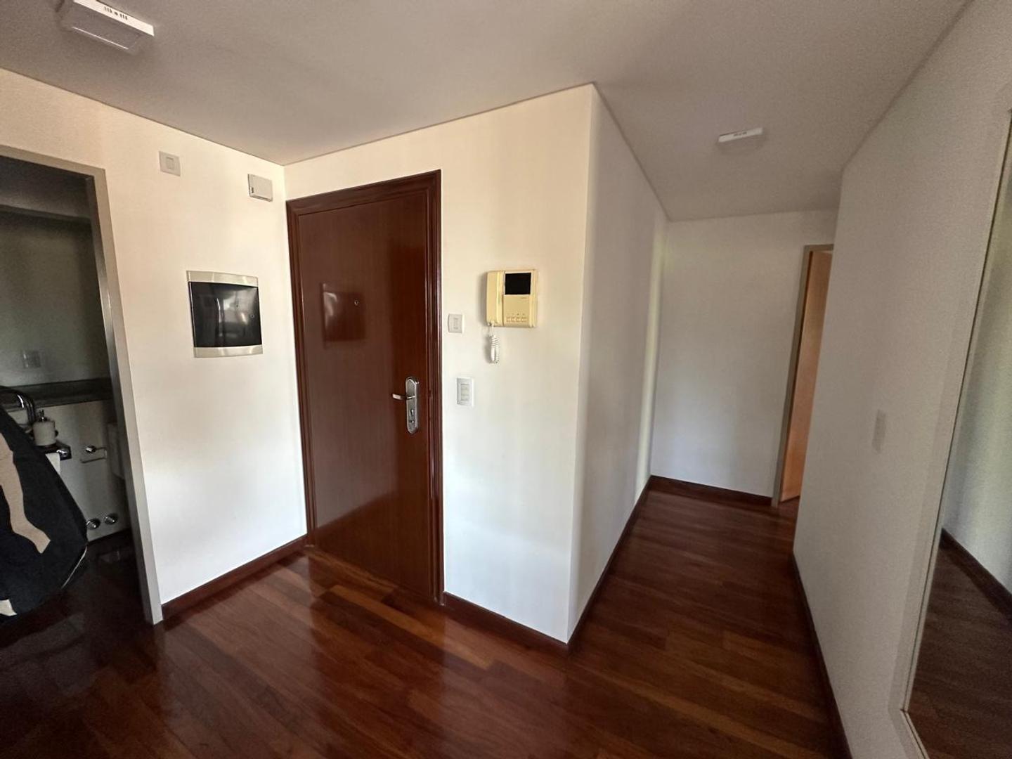 Foto de VENTA DEPARTAMENTO 3 AMBIENTES CON BALCON TERRAZA - MORENO, imagen 3