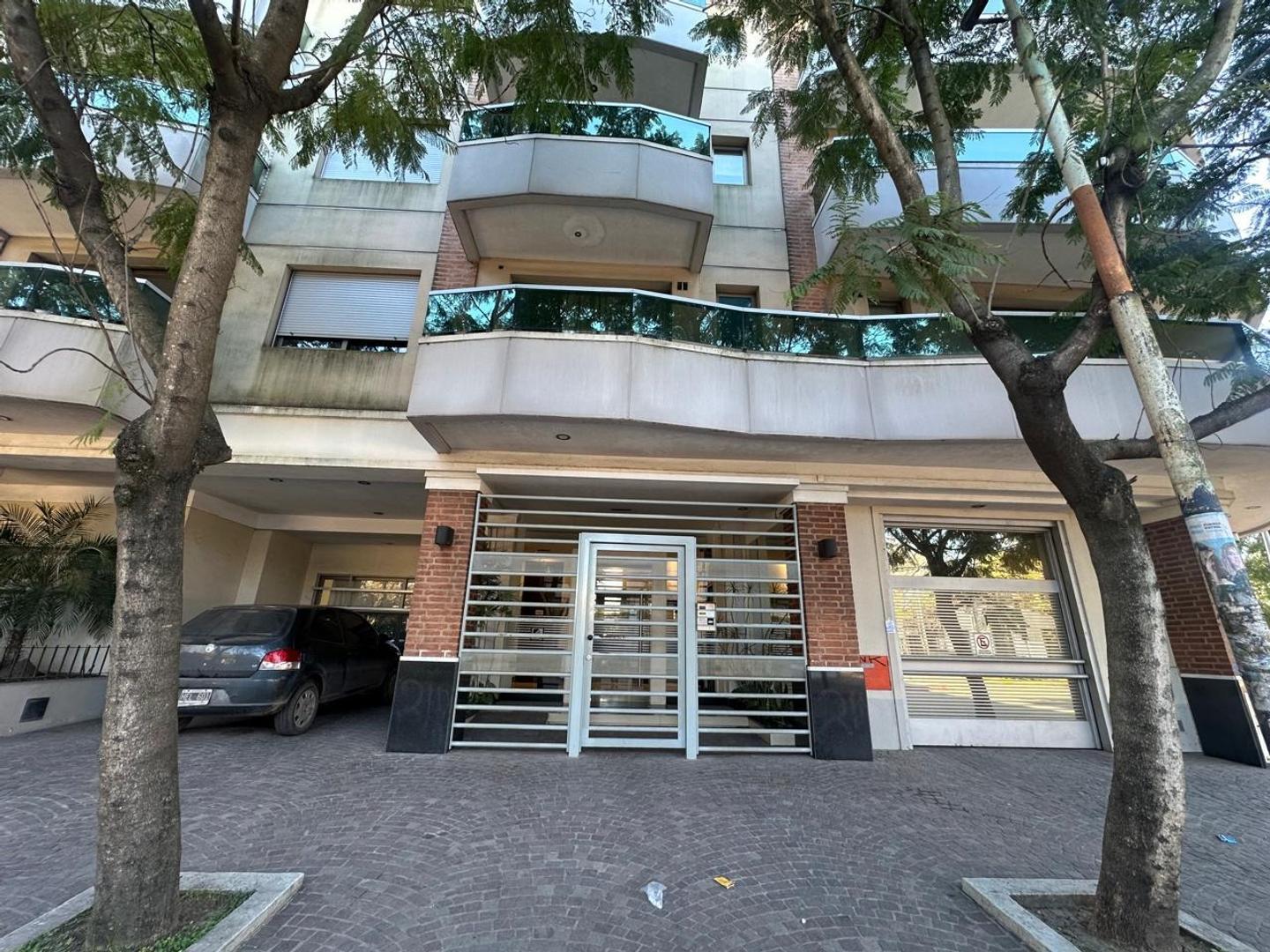 Foto de VENTA DEPARTAMENTO 3 AMBIENTES CON BALCON TERRAZA - MORENO, imagen 2