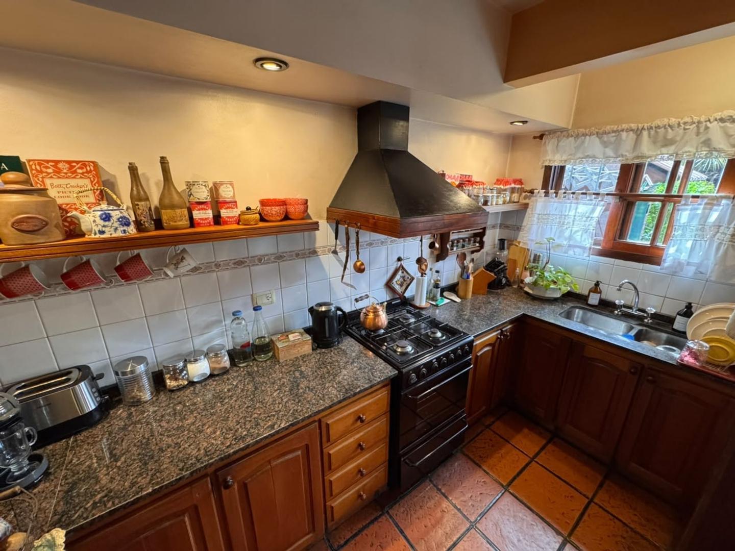 Foto de VENTA PH 4 AMBIENTES CON PARQUE Y QUINCHO - MERLO, imagen 4