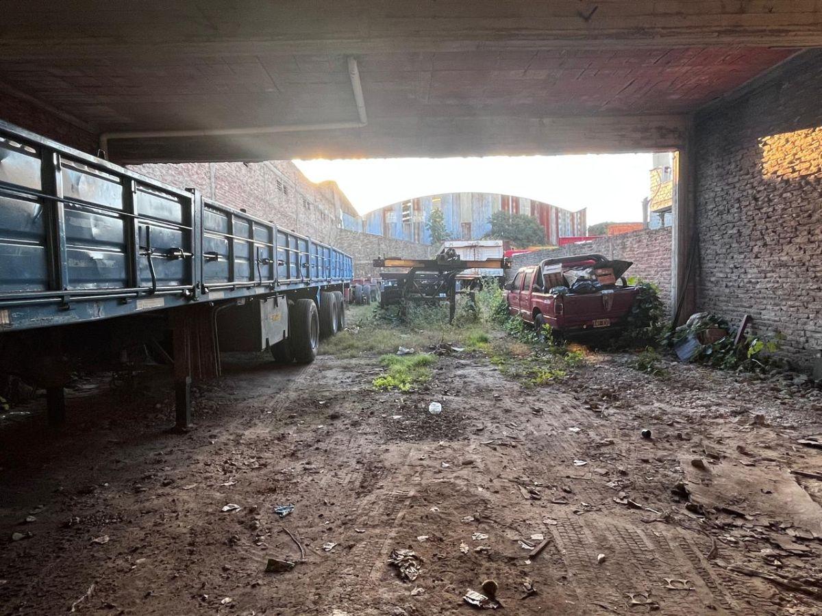 Foto de Galpon de 600 m² en alquiler en Sarandi, imagen 5