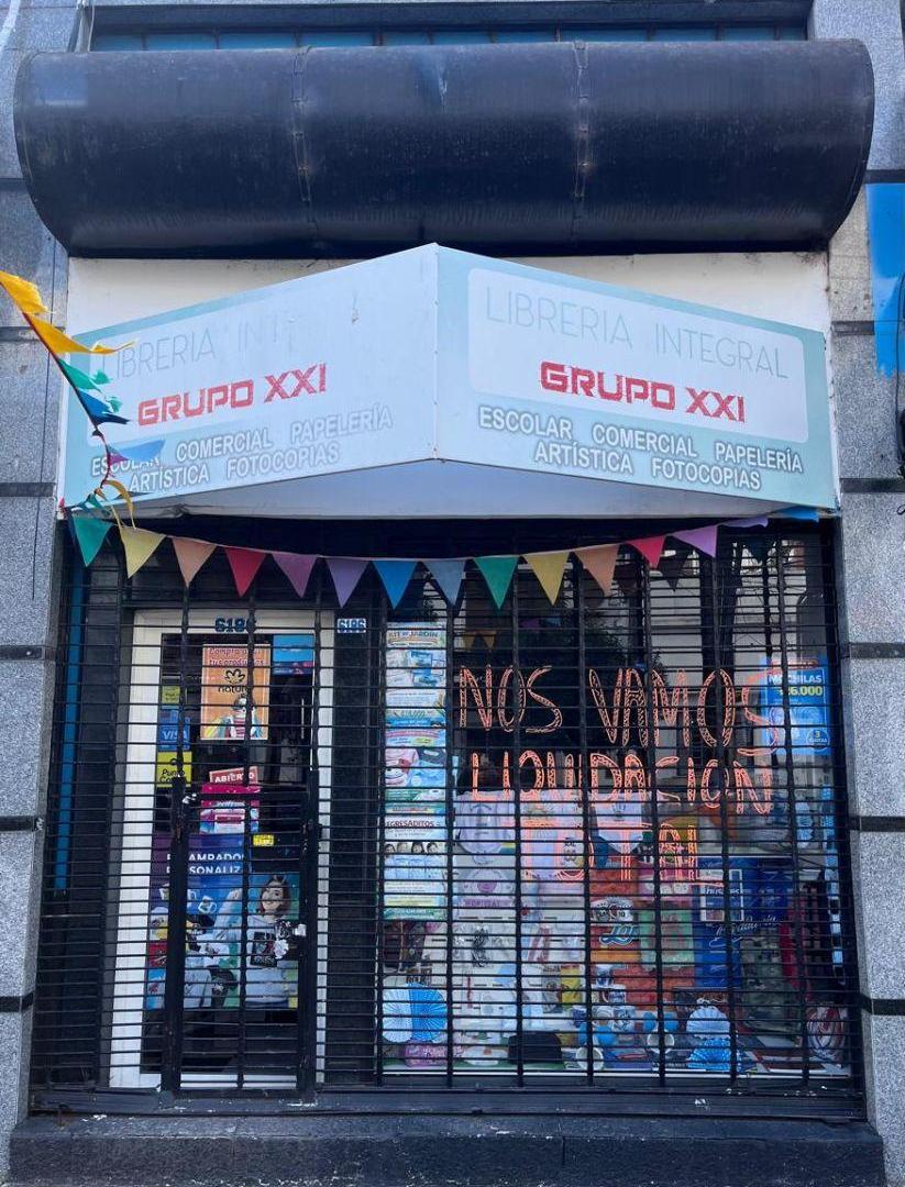 Foto de Local comercial en alquiler de 30 m² más entrepiso en Wilde, imagen 2