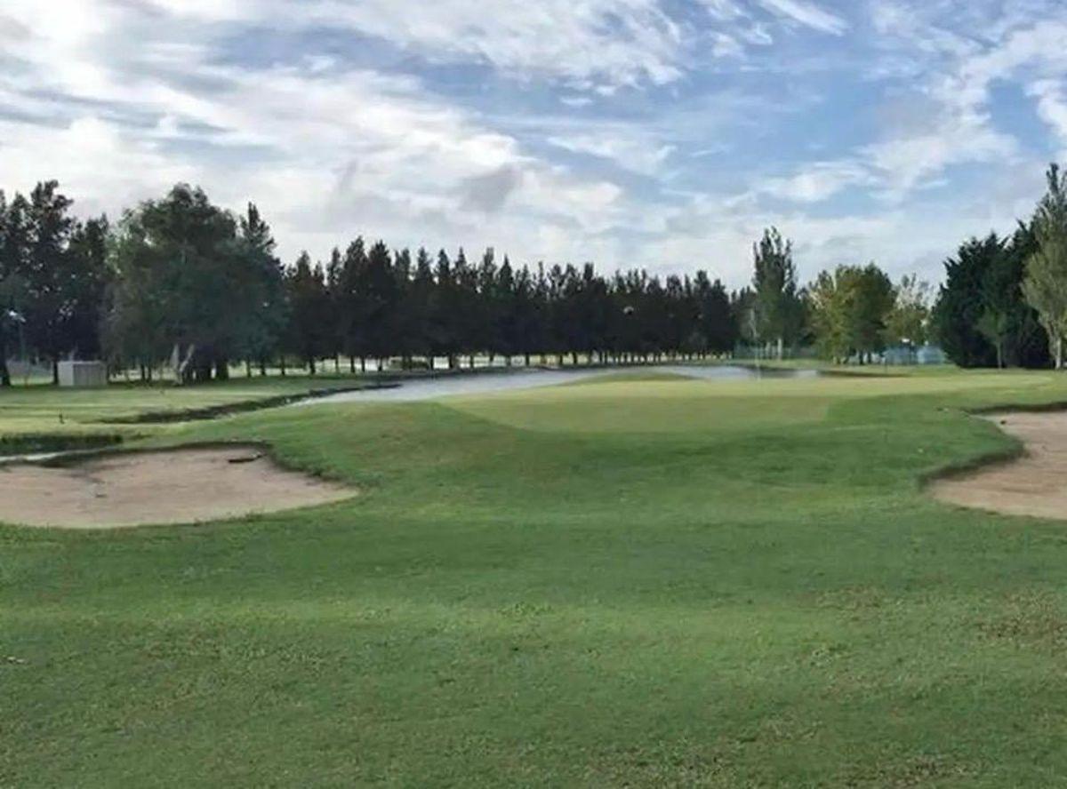 Foto de Terreno de 680 m² en venta en Miralagos. Financiacion, imagen 4