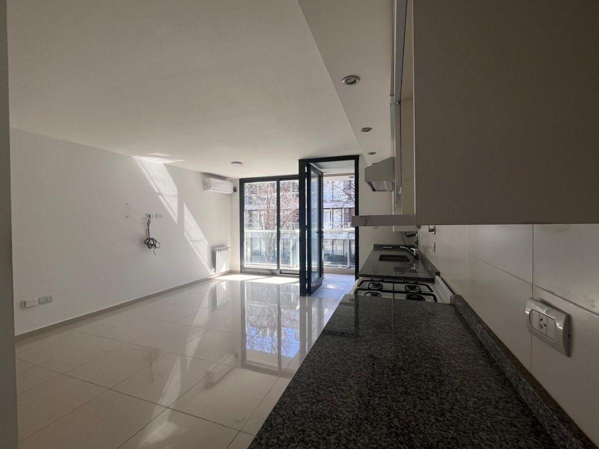 Foto de Departamento 2 ambientes en venta en las lomitas. Apto crédito., imagen 4