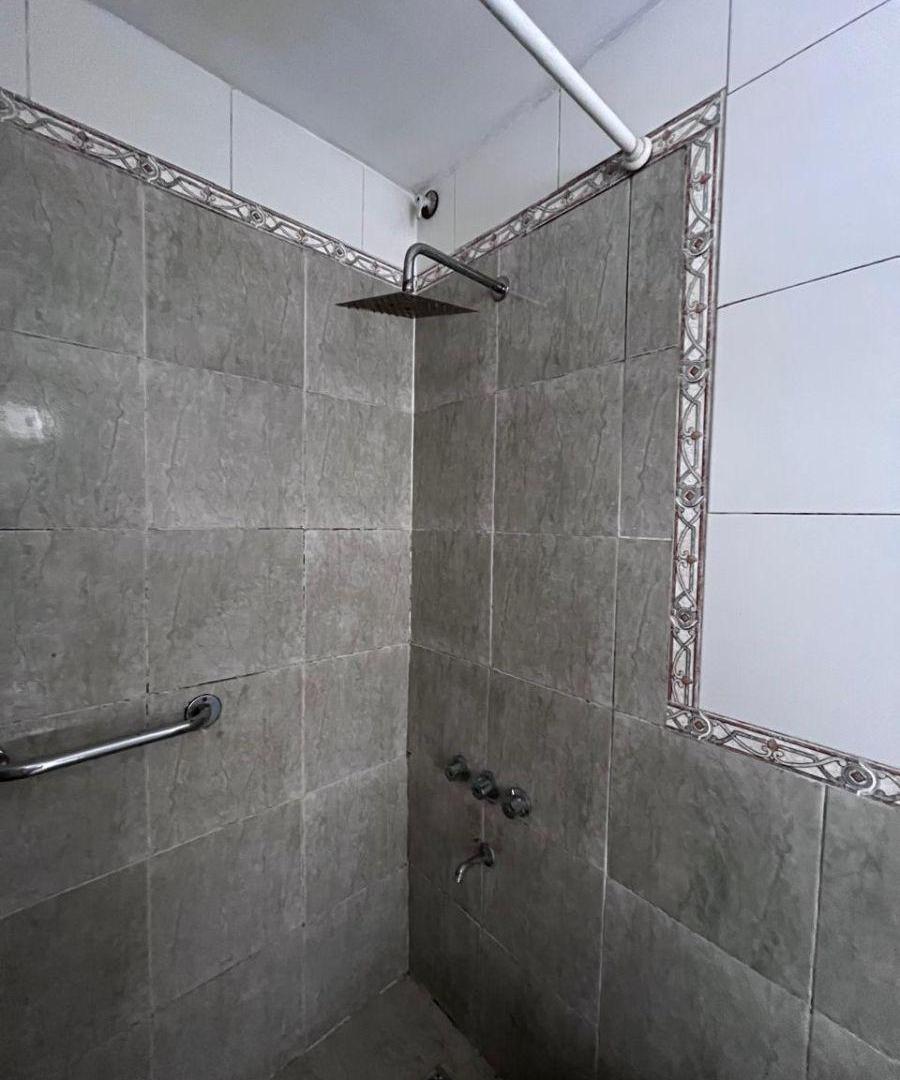Foto de Departamento de 60 m² con 2 dormitorios en alquiler en Wilde, imagen 3