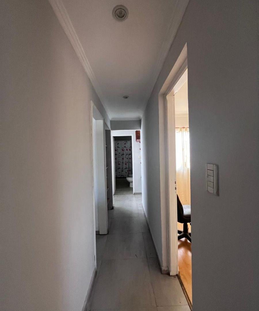 Foto de Departamento de 60 m² con 2 dormitorios en alquiler en Wilde, imagen 4