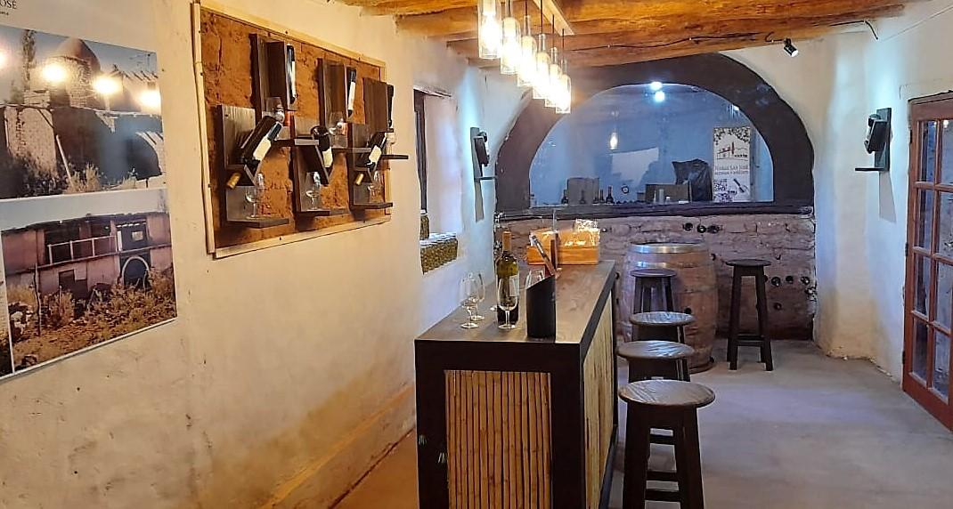 Venta de Bodega Artesanal con Enfoque Turístico 5