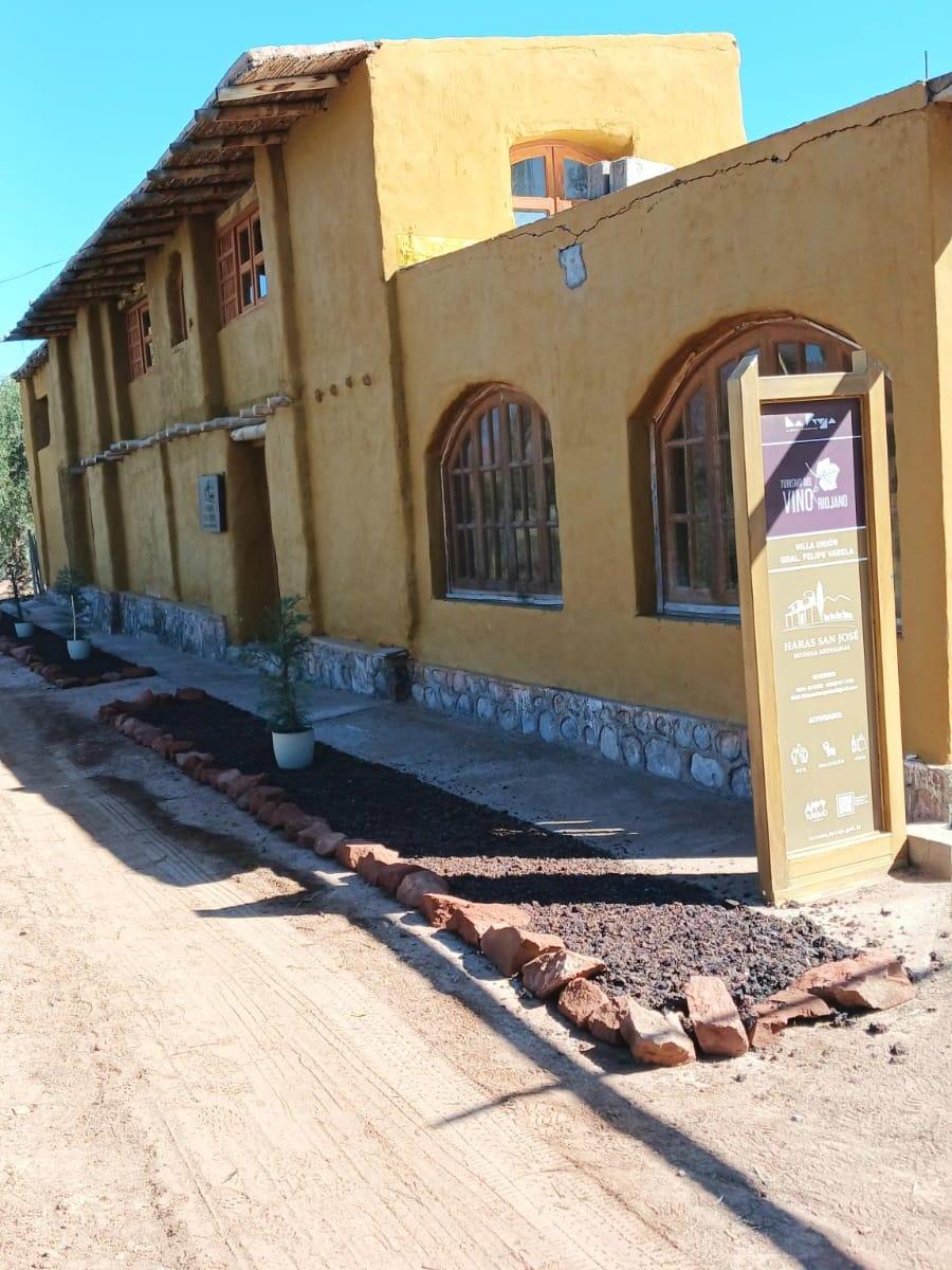 Venta de Bodega Artesanal con Enfoque Turístico 3