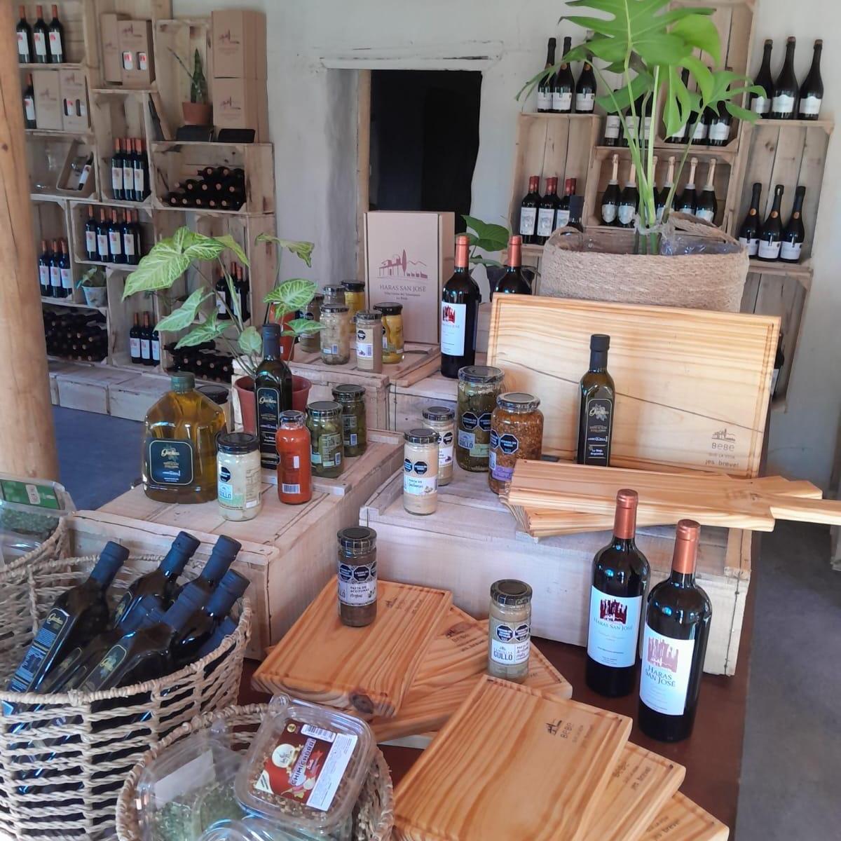 Venta de Bodega Artesanal con Enfoque Turístico 2