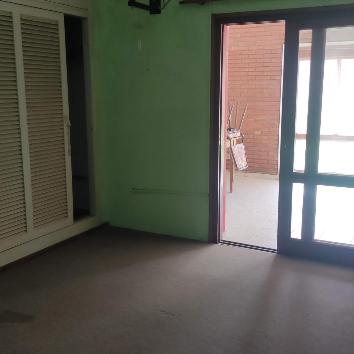 Casa Amplia, Centrica y con Patio. 1