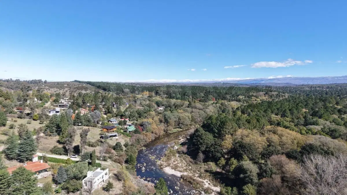 Casa con alma propia · Capilla Vieja, Los Reartes · Río, sierras y conectividad plena. 4
