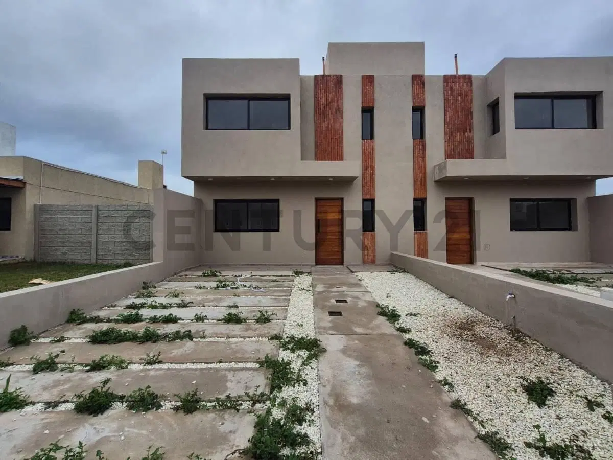 VENTA DUPLEX 3 DORMITORIOS DOCTA AVENIDA ETAPA 4 5