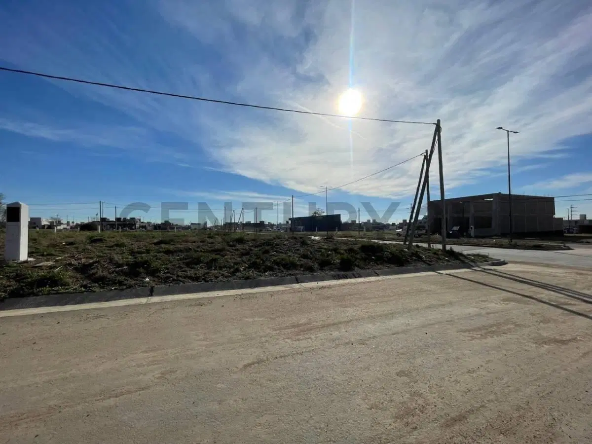 Lote esquina en venta, Docta Parque.APTO COMERCIO 3