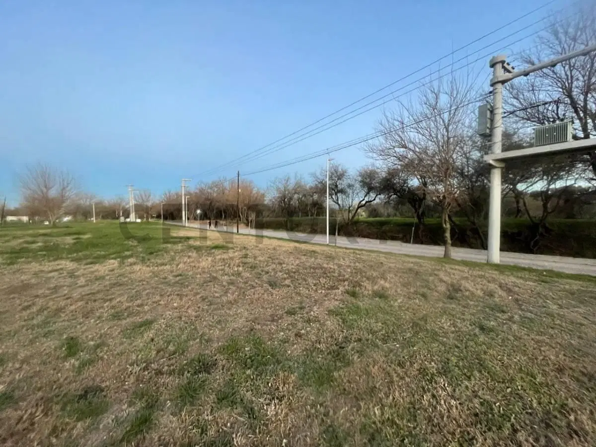 Lote esquina en Tejas IV - Malagueño -, con vista a las Sierras. 4
