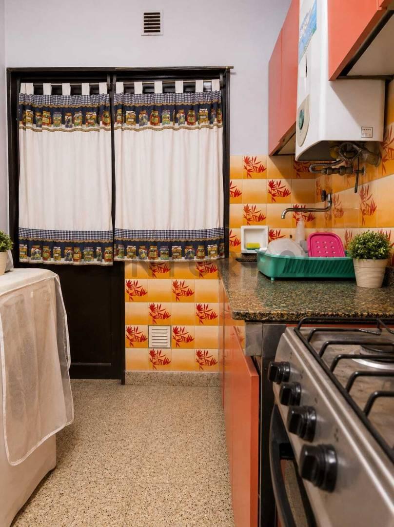 Foto de Departamento 4 Ambientes con Balcón - Barrio Güemes, a Metros de Nueva Córdoba, imagen 1