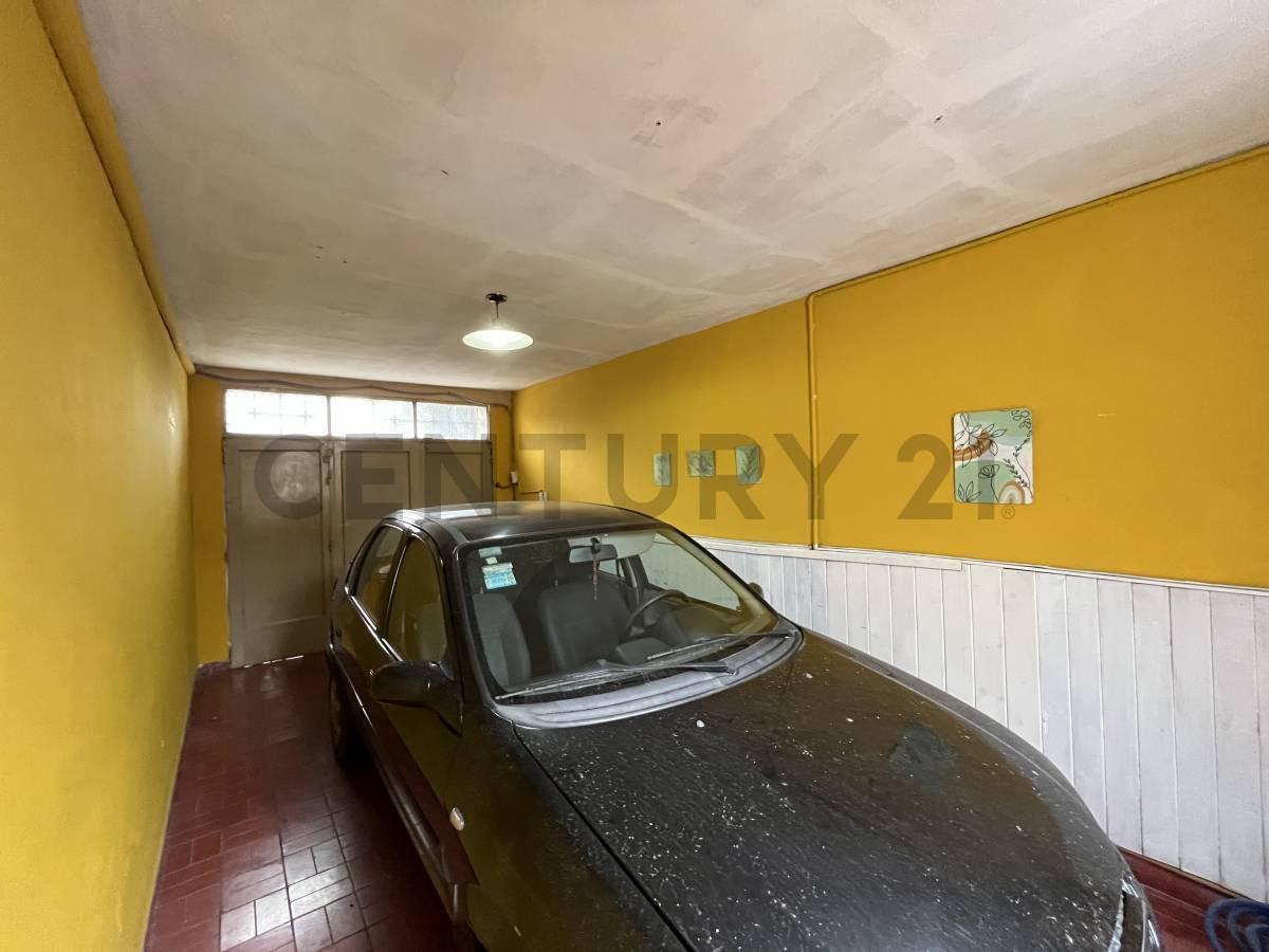 Foto de OPORTUNIDAD DE INVERSIÓN: PROPIEDAD DE 4 DEPTOS – B° ALTA CÓRDOBA, imagen 1