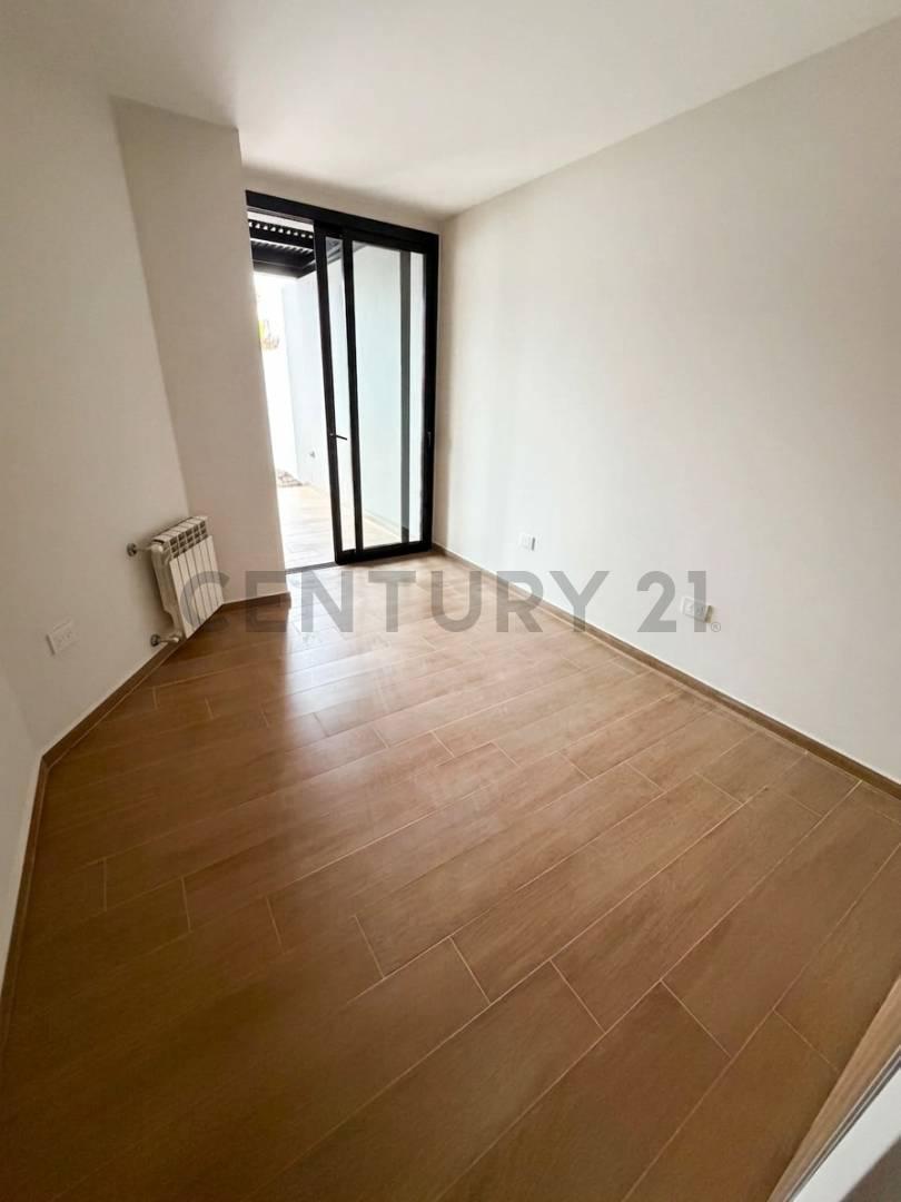 Foto de Venta Dúplex 2 Dormitorios Etapa 2 Docta Boulevard, imagen 5