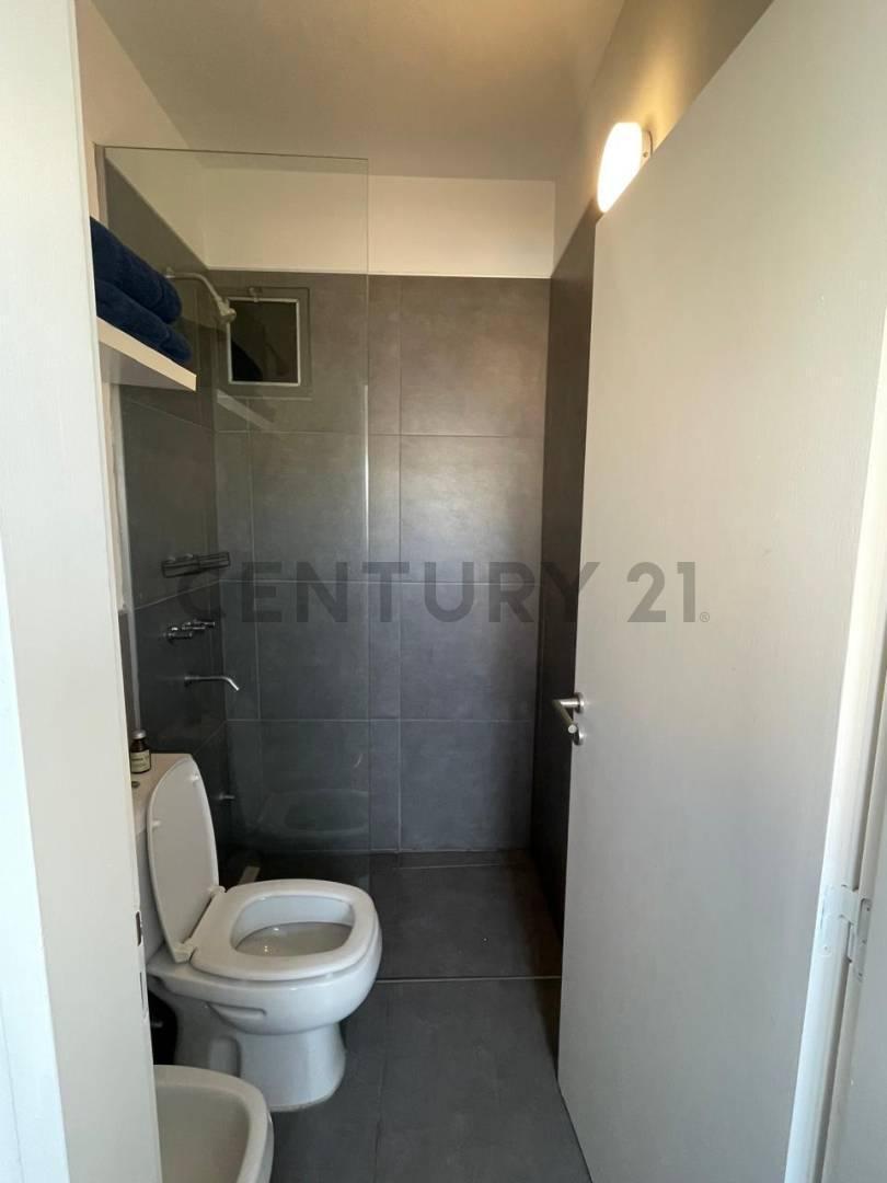 Foto de DEPARTAMENTO RENOVADO - CENTRO- 25 de Mayo (Piso 6) | Escritura, imagen 3