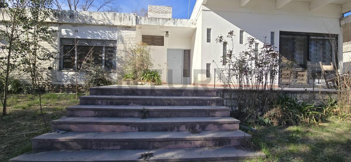 Casa + Dpto + Anexo | 3.965 m² de terreno | Pan de Azúcar, Cosquín | Pileta y as