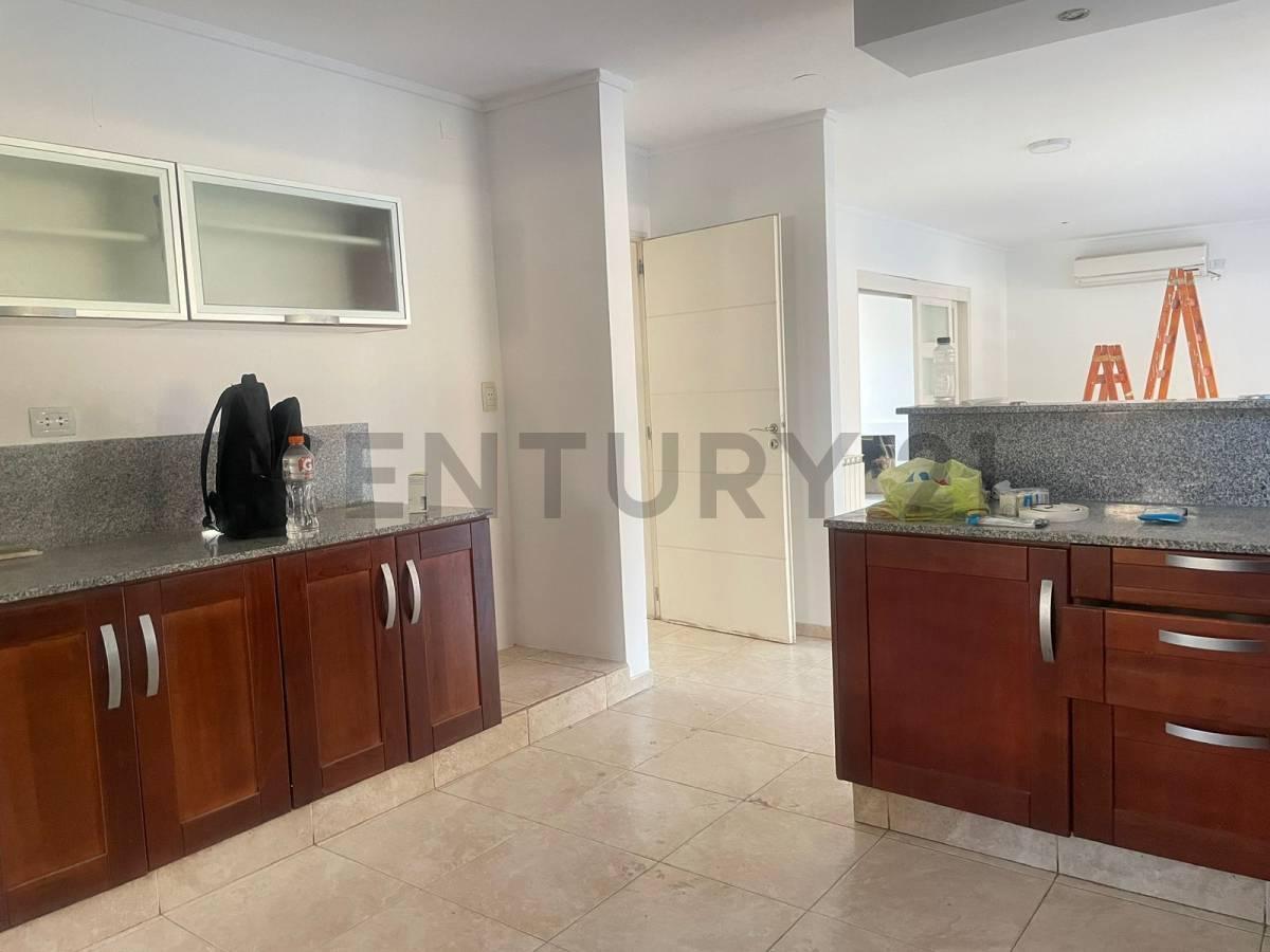 Foto de La Cuesta Casa 4 Dormitorios ALQUILADA , OPORTUNIDAD!!!, imagen 2