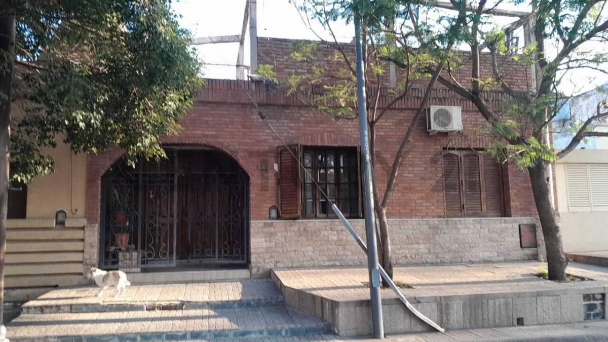 Foto de Oportunidad en Providencia: Casa con Cochera, 2 Dorm, Patio y, imagen 1