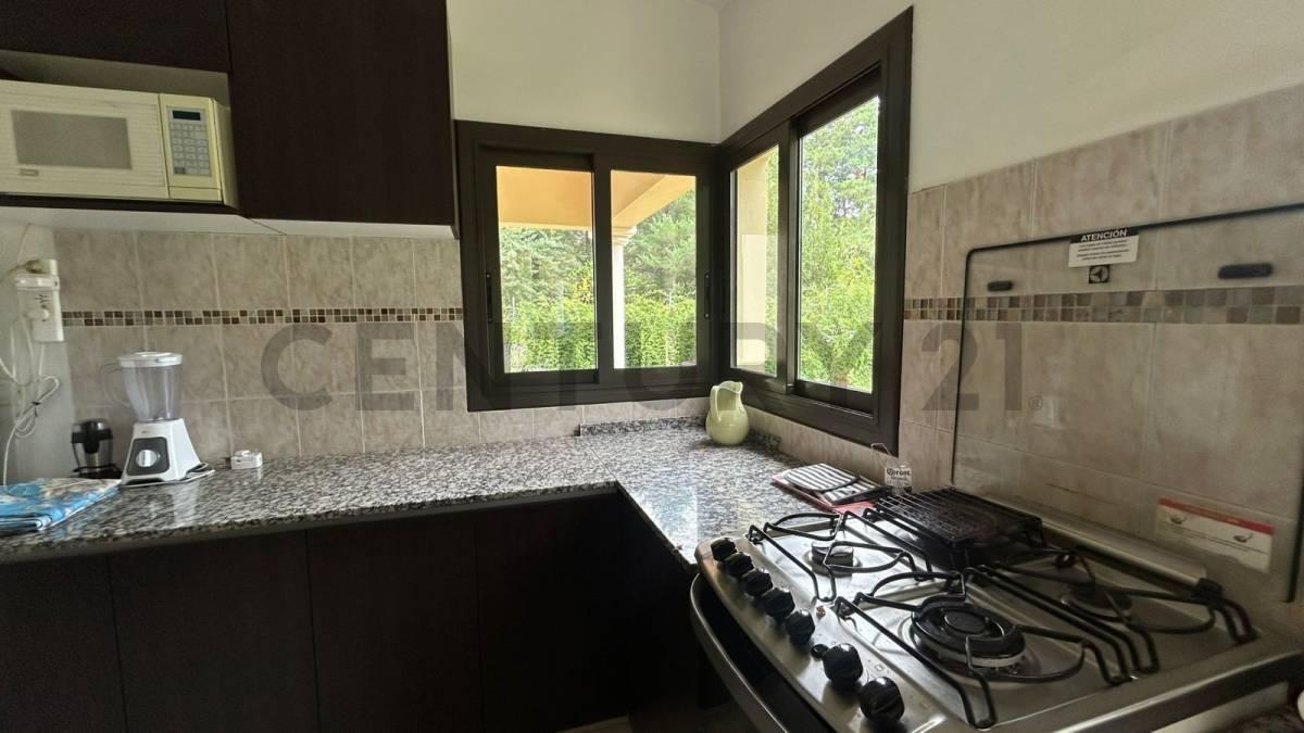 Foto de CASA EN VENTA EN LA SERRANITA - NATURALEZA Y CONFORT, imagen 4