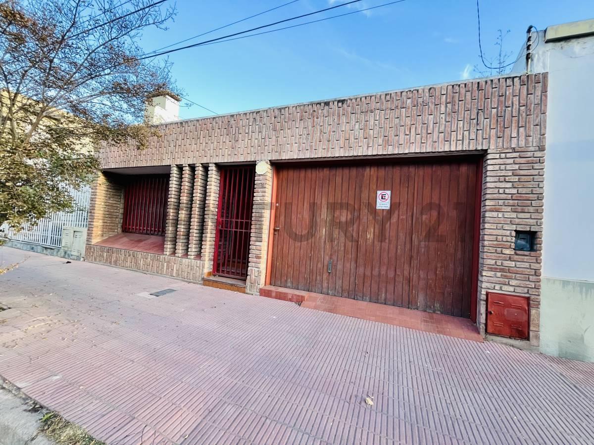 Foto de VENTA casa en barrio providencia 3 dormitorios ideal inversión, imagen 1