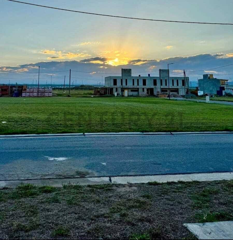 Foto de VENTA LOTE CUESTAS DE MANANTIALES APTO DUPEX, imagen 3
