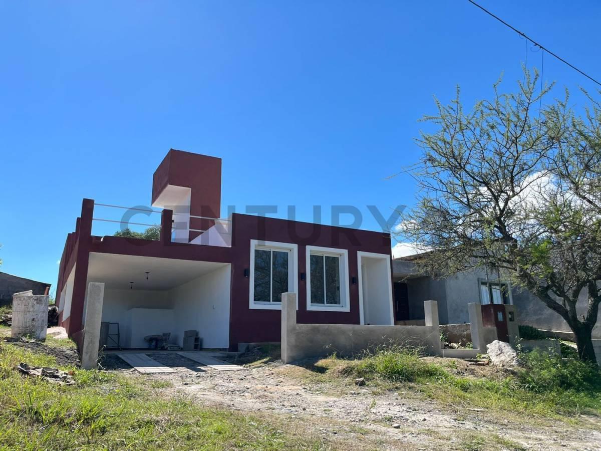 Foto de VENTA CASA 3 DORMITORIOS B° VILLA SAN NICOLAS APTO CREDITO, imagen 2