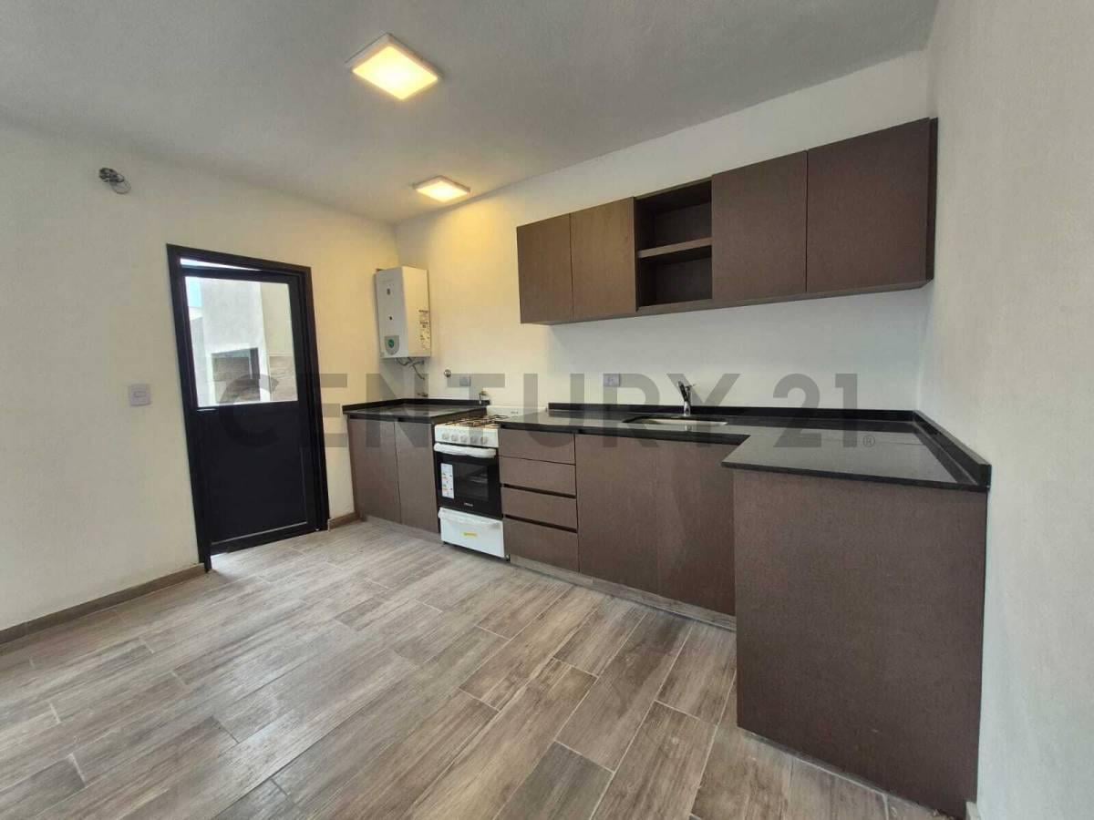 Foto de VENTA DUPLEX 3 DORMITORIOS DOCTA AVENIDA ETAPA 4, imagen 2