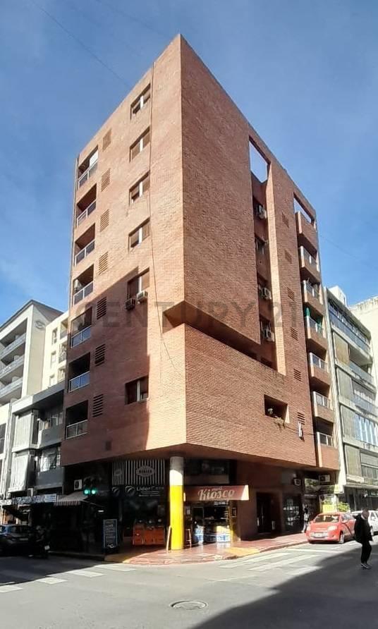 Foto de VENTA DEPARTAMENTO CÉNTRICO A MTS DE CAÑADA, imagen 5