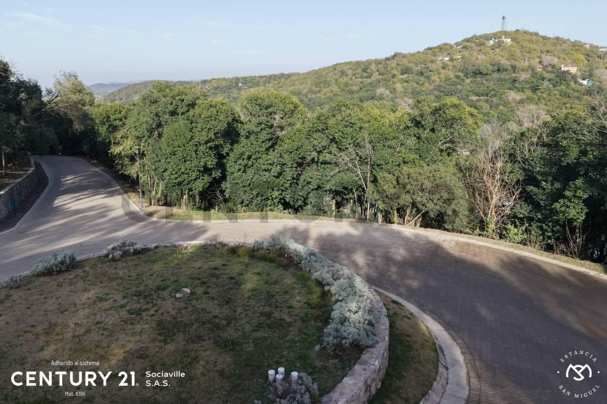Foto de Lote en Estancia San Miguel - 1.472 m² - Apto PH, imagen 2