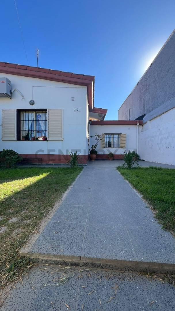 Foto de Casa en Venta 3 Dormitorios Barrio Ampliación 1° de Mayo, Córdoba, imagen 5