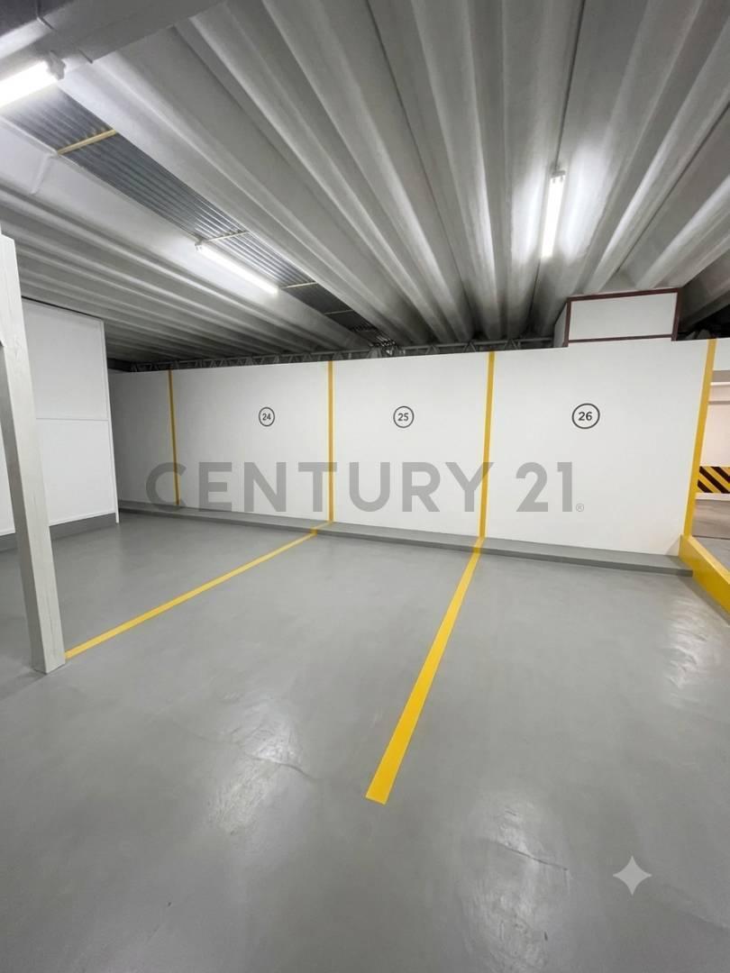 Foto de COCHERA EN VENTA – ZONA TRIBUNALES I / MUNICIPALIDAD, imagen 1