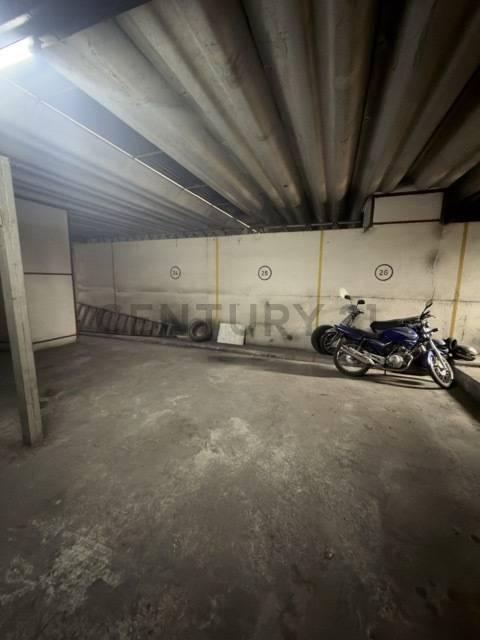 Foto de COCHERA EN VENTA – ZONA TRIBUNALES I / MUNICIPALIDAD, imagen 2