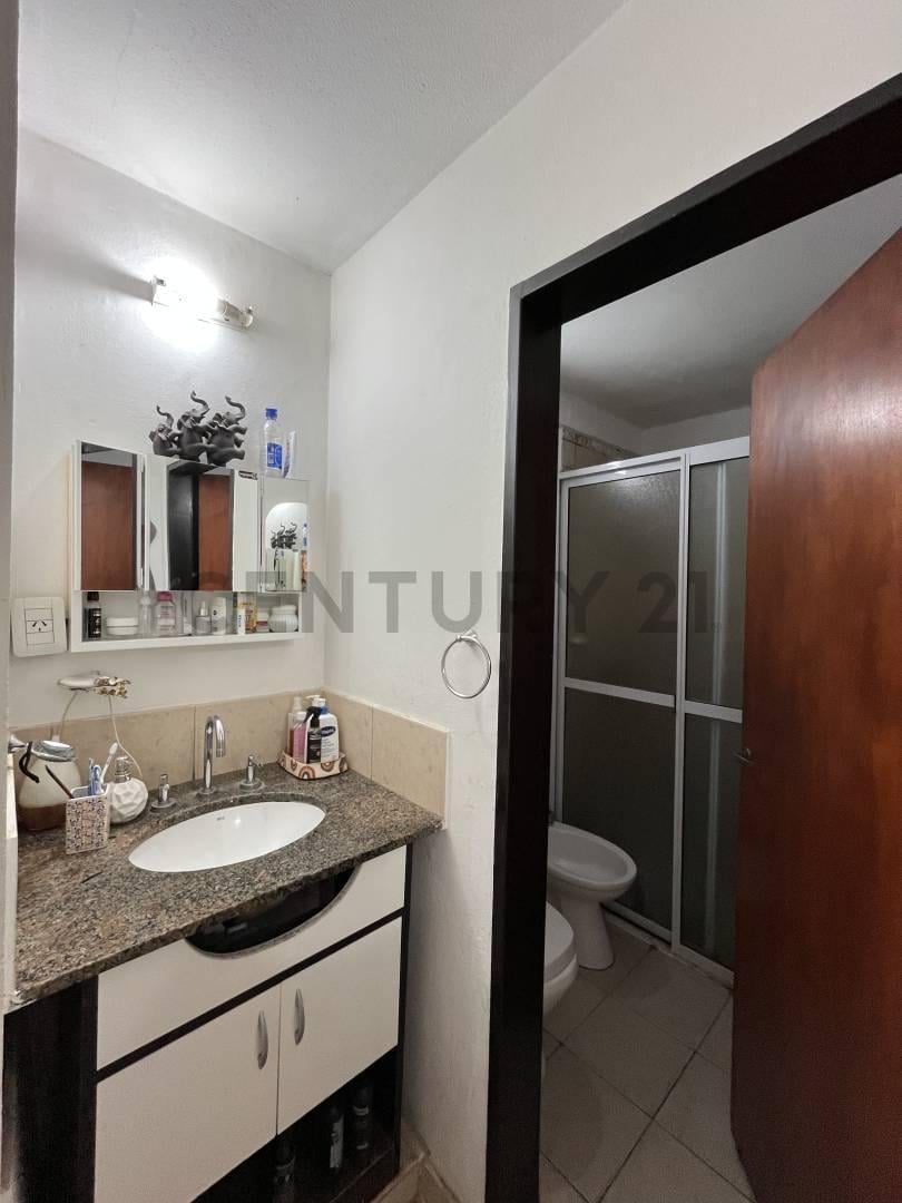 Foto de Venta casa 3 dormitorios, Unquillo, imagen 2