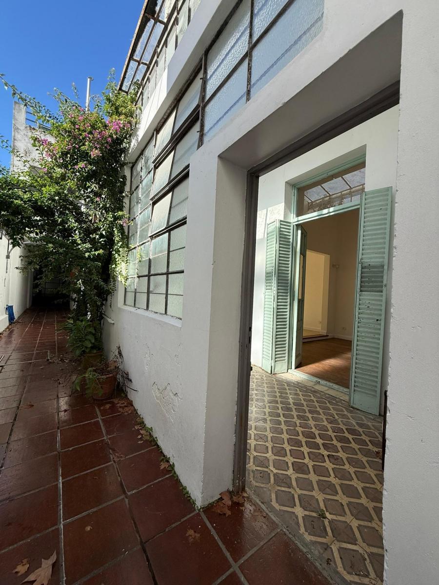 Exclusivo PH con Gran Superficie, Luz y Encanto en El Corazón de Colegiales 1