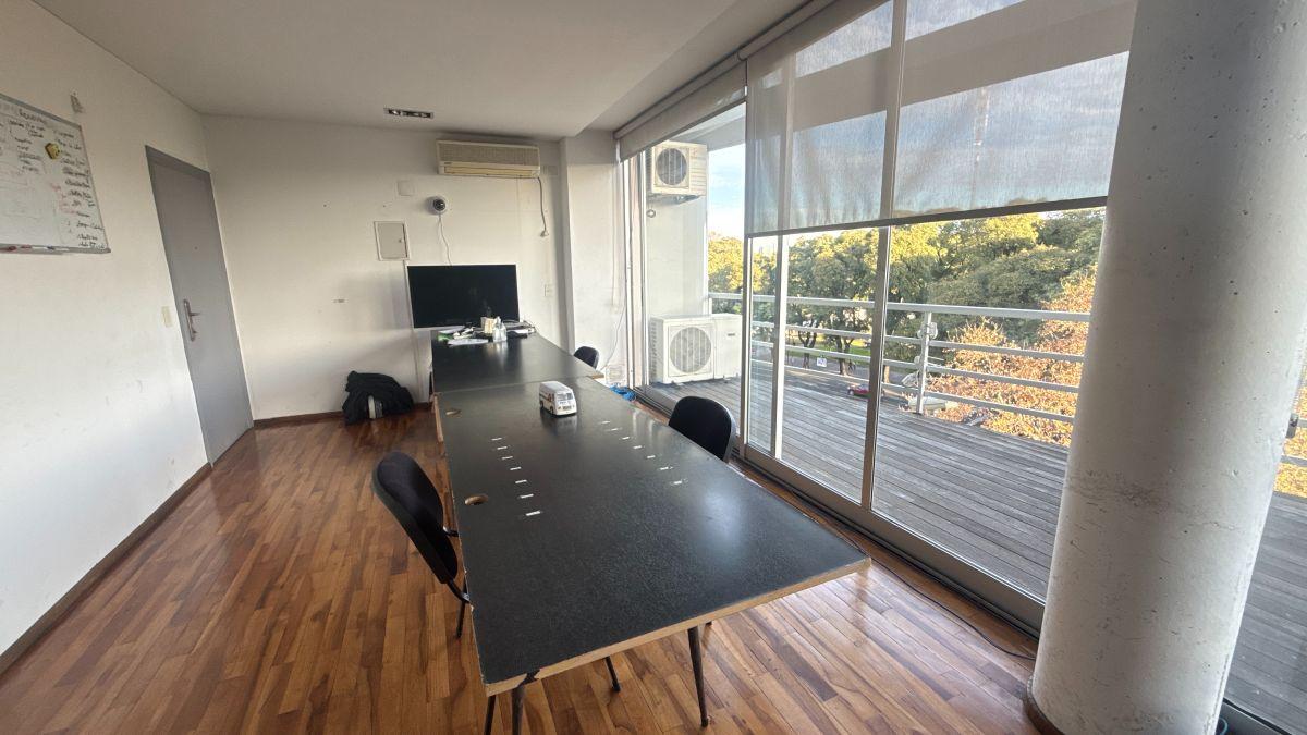 Foto de Dúplex Premium de 99 m² con Balcón Aterrazado y Cochera | Apto, imagen 2