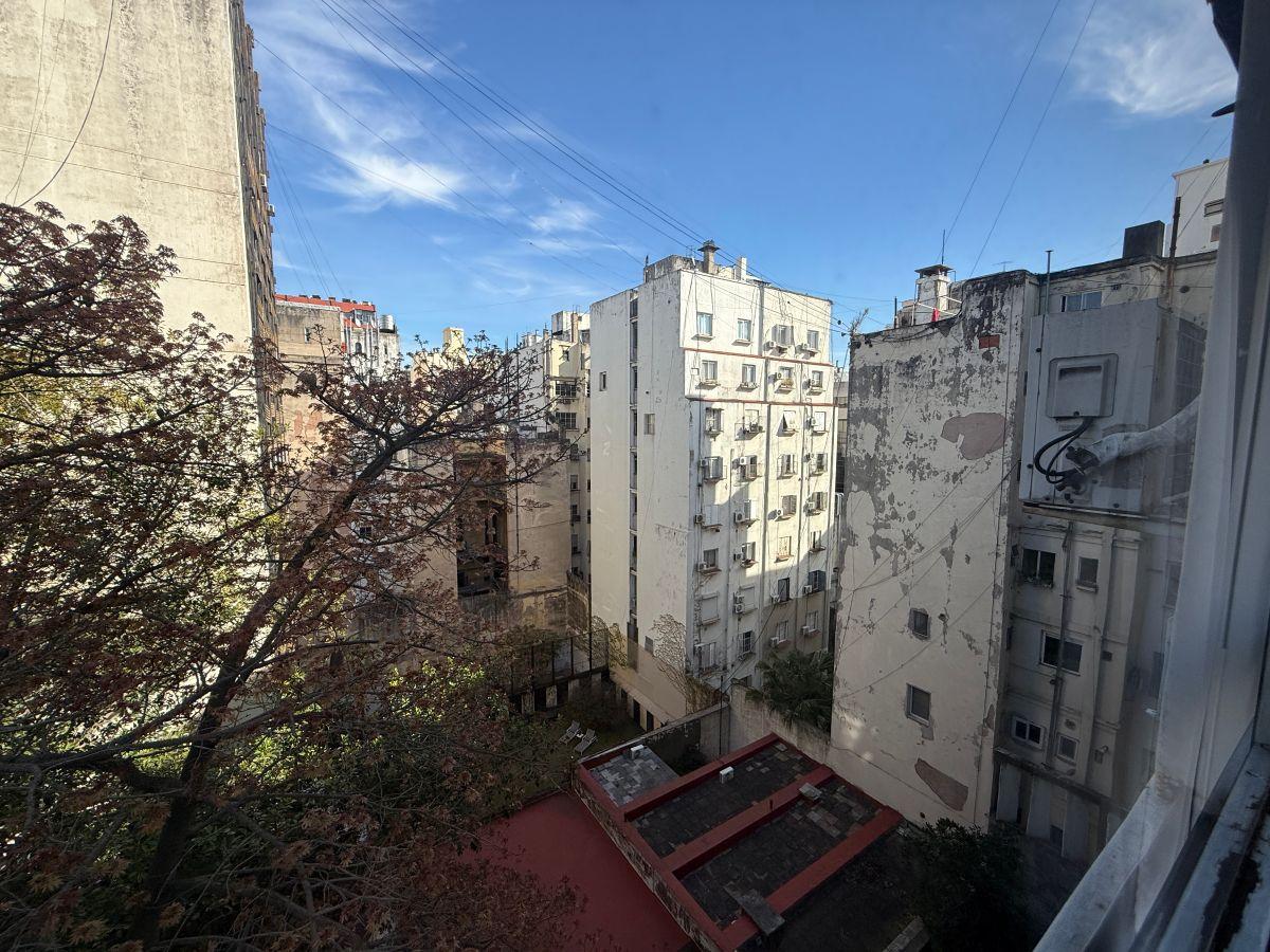 Foto de 2 dormitorios en suite piso 8° contrafrente Apto Profesional/Crédito, imagen 2