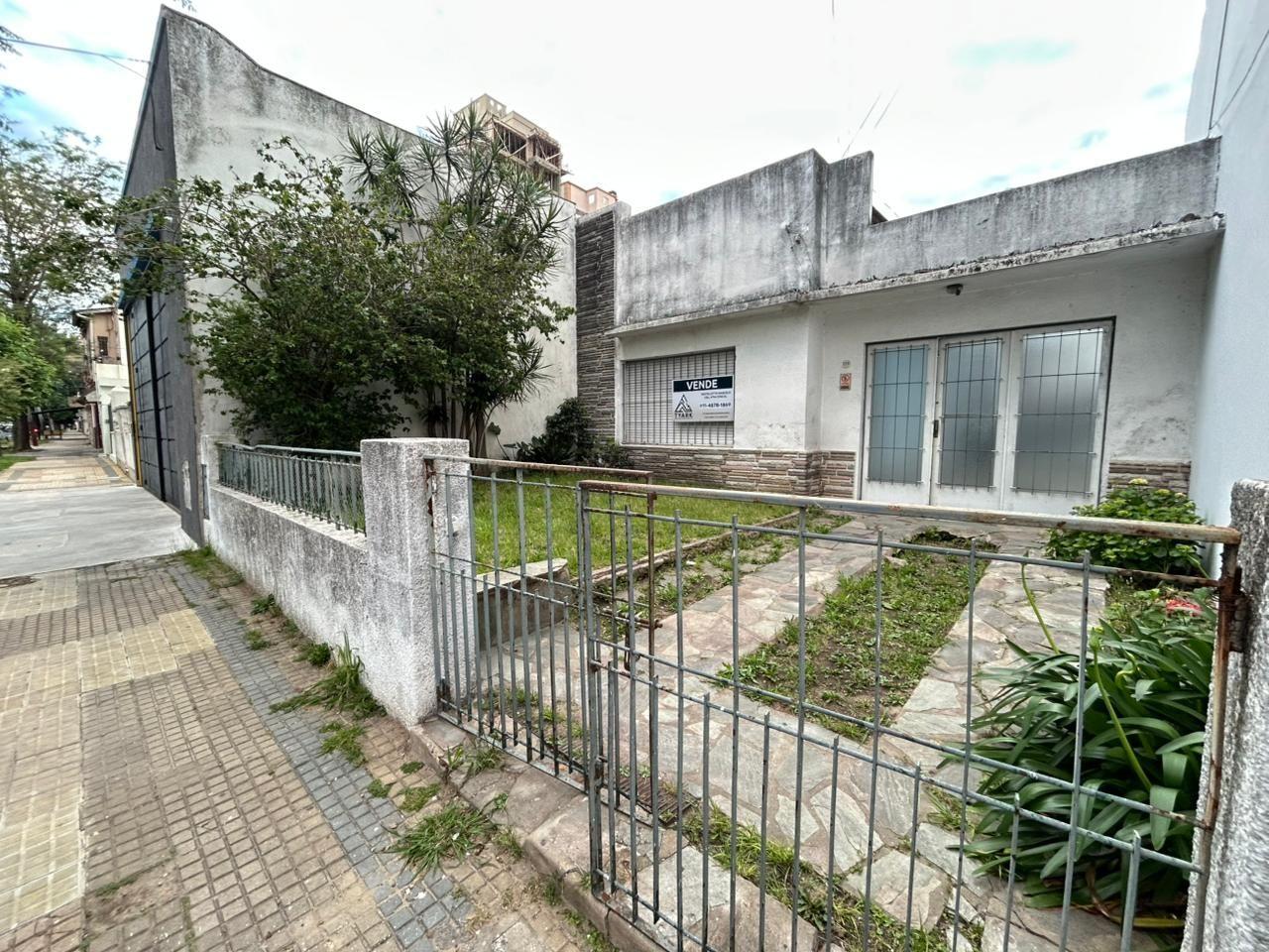 Casa 3 ambientes. | EVA PERON al 1100
