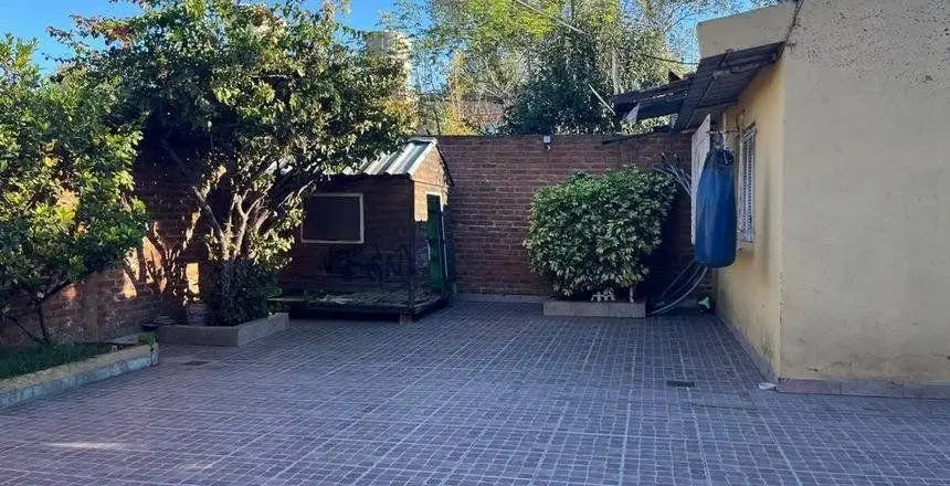 Casa 5 ambientes. | Eugenio Oneil al 200 5