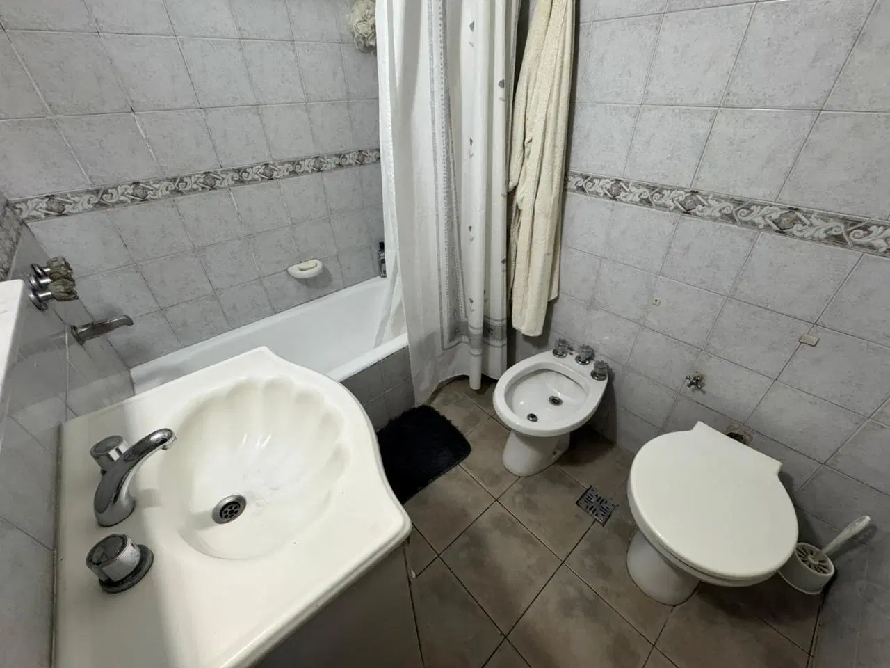Departamento 3 ambientes. | MIGUEL CANE al 100 5
