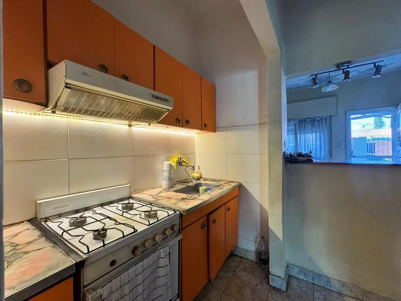 Casa 3 ambientes. | boulevard de los Italianos al 700 2