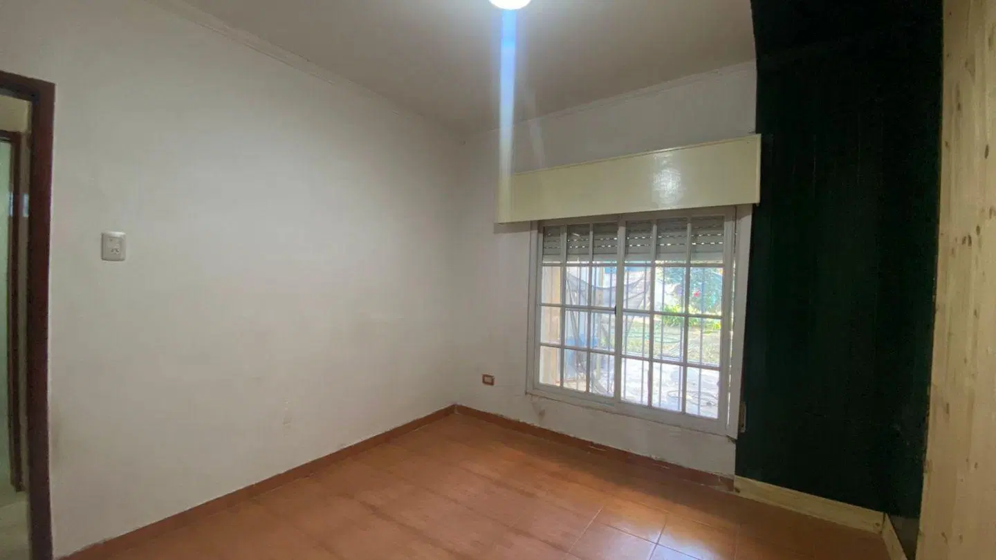 Casa 3 ambientes. | MOSCONI, al 300 4