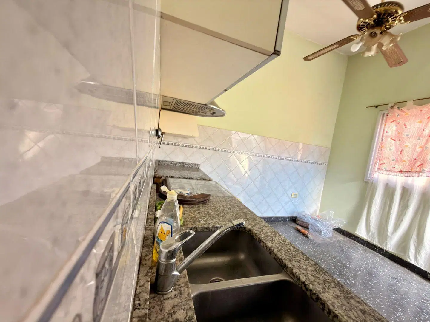 Casa 9 ambientes 5 dormitorios. | EREZCANO al 3100 3