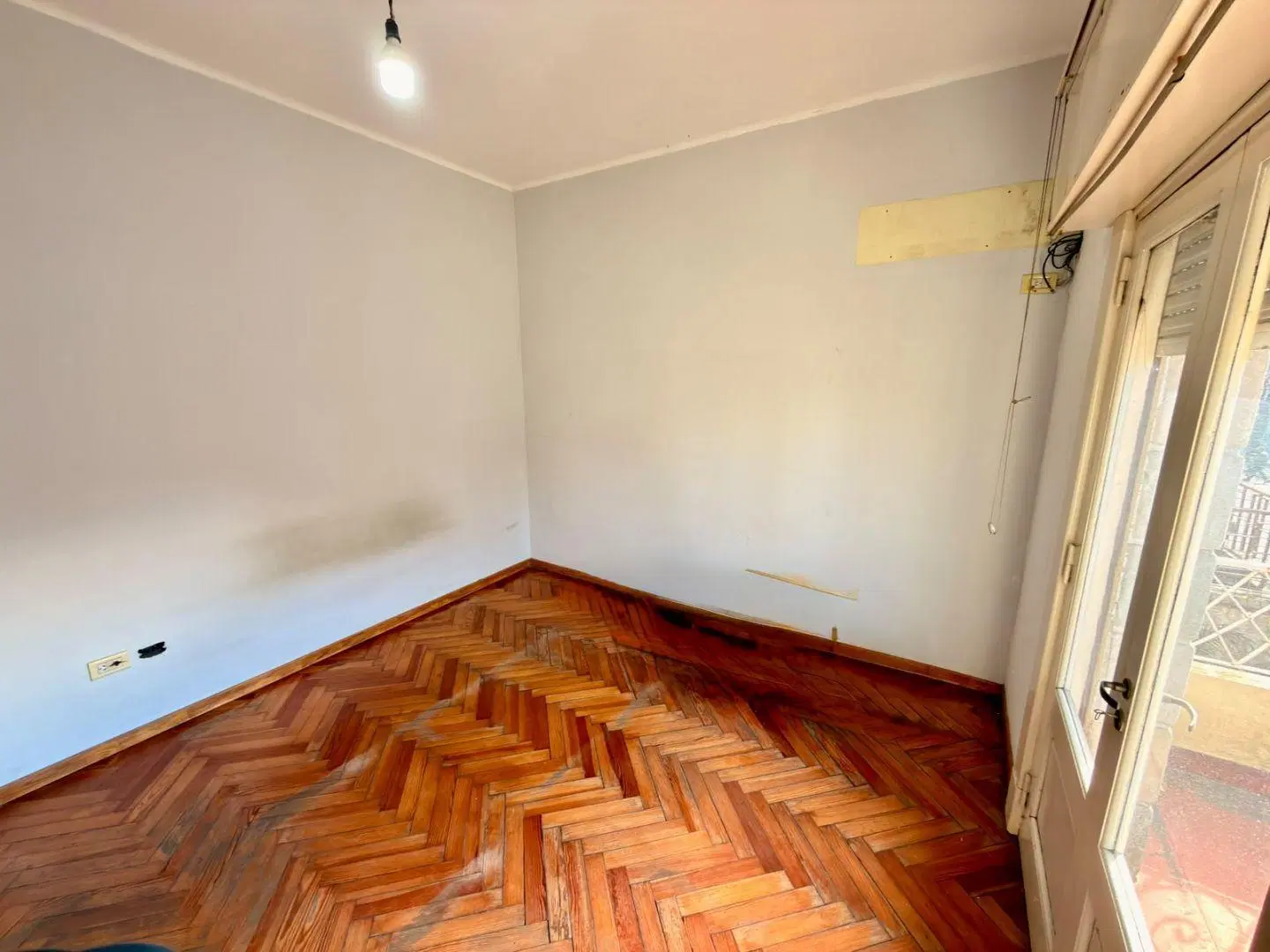 Casa 9 ambientes 5 dormitorios. | EREZCANO al 3100 5