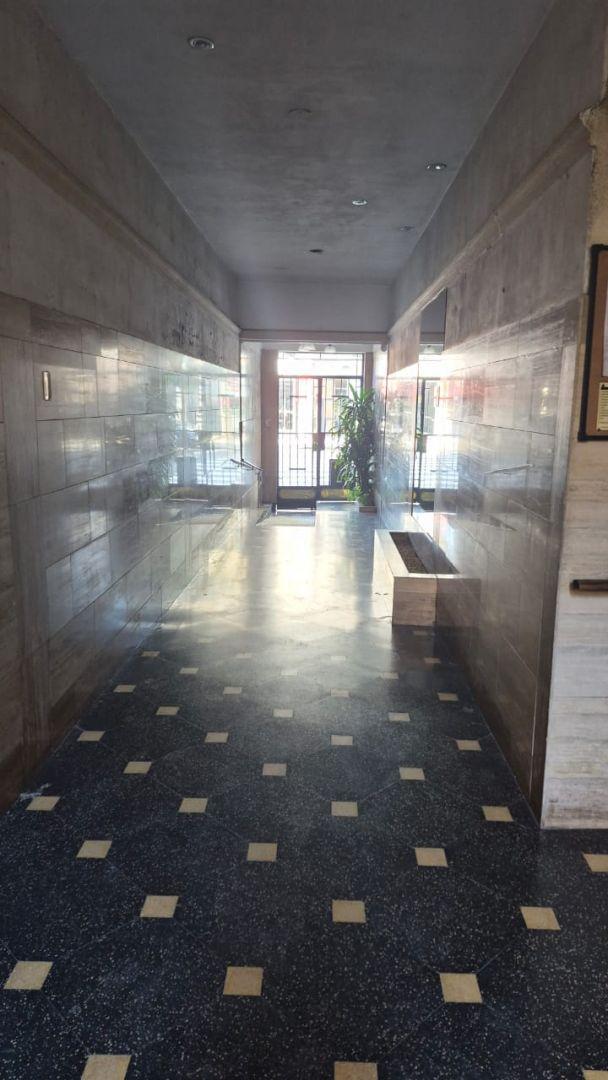 Foto de Departamento 3 ambientes en Av. Montes de Oca - Barracas, imagen 1