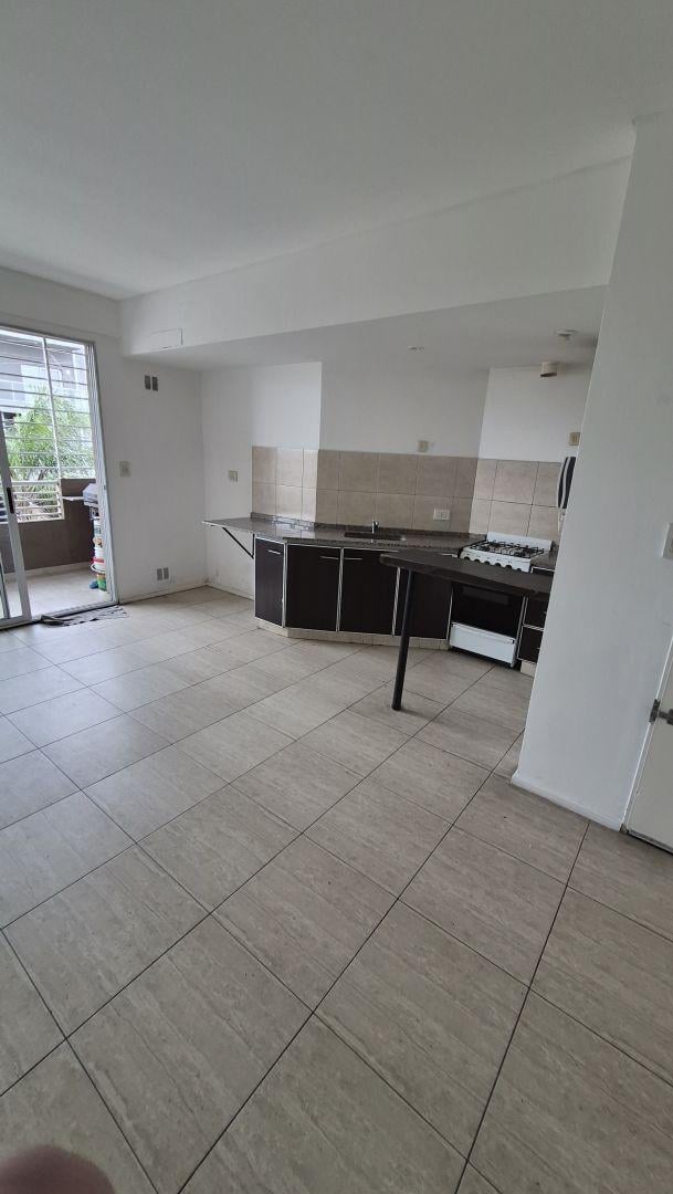 Foto de ??ALQUILER: Impecable departamento de 2 ambientes, compacto. En Primer, imagen 3