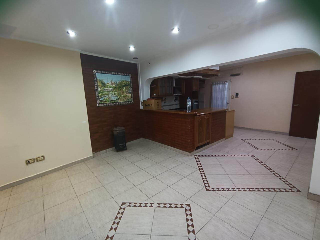 Foto de Casa 4 ambientes. | Ramon carrillo al 5900, imagen 3