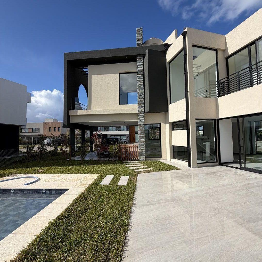 Foto de Casa 4 ambientes. | El deslinde, imagen 2